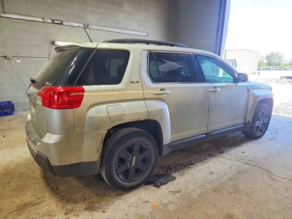 2014 GMC TERRAIN SLE  