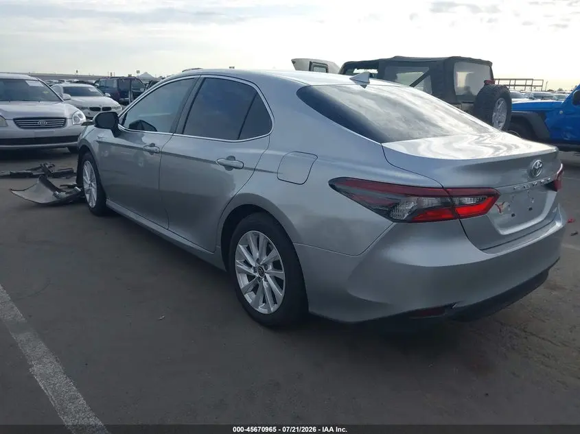 2024 TOYOTA CAMRY LE
