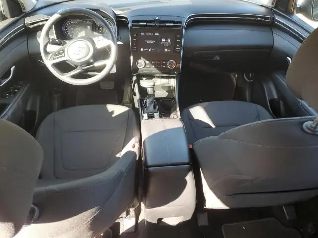 2022 HYUNDAI TUCSON SE  
