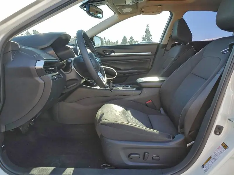 2020 NISSAN ALTIMA SV  