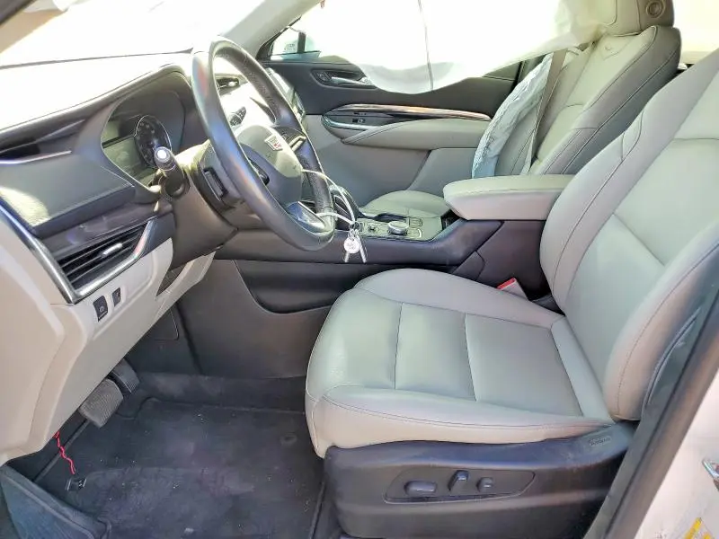 2019 CADILLAC XT4 LUXURY  
