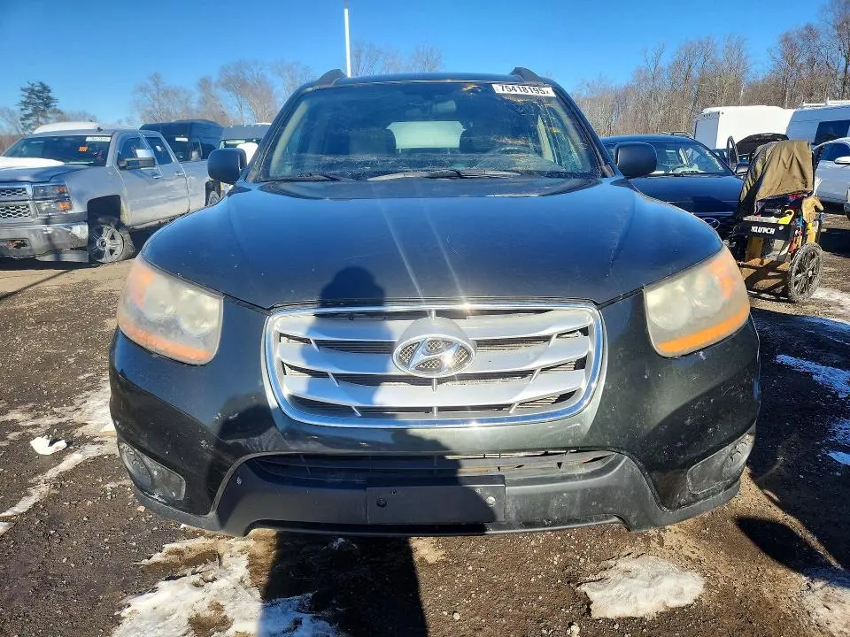 2011 HYUNDAI SANTA FE GLS  