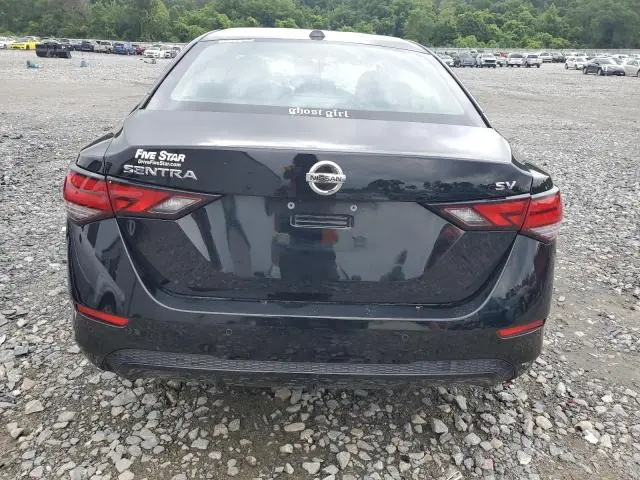 2022 NISSAN SENTRA SV  