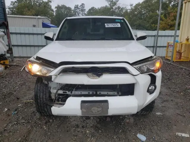 2017 TOYOTA 4RUNNER SR5  