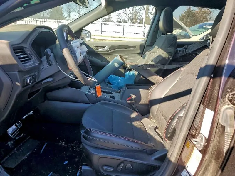 2023 FORD ESCAPE ST LINE  