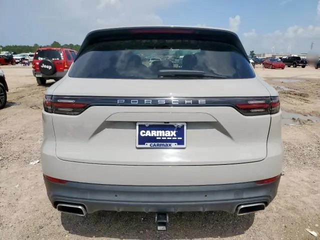 2021 PORSCHE CAYENNE   