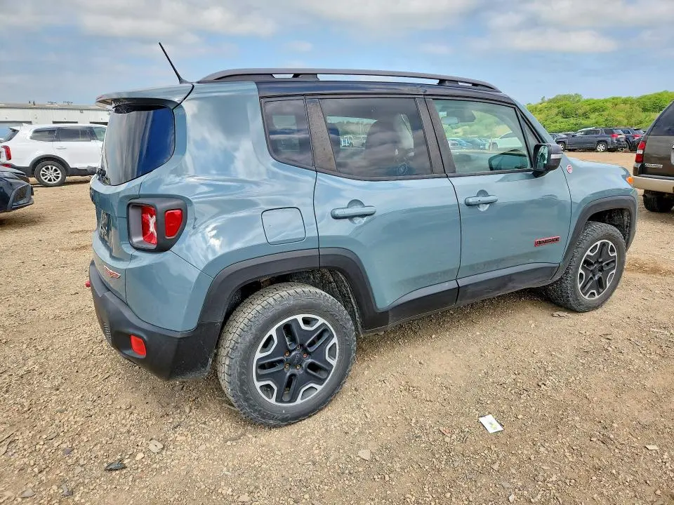 2015 JEEP RENEGADE TRAILHAWK  