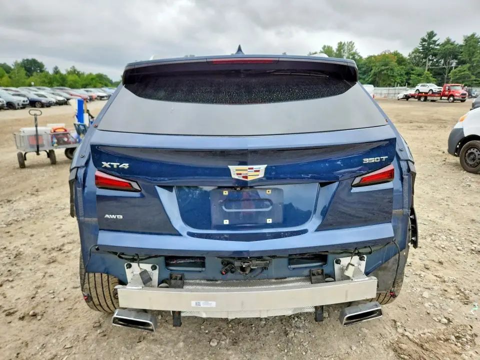 2020 CADILLAC XT4 PREMIUM LUXURY  