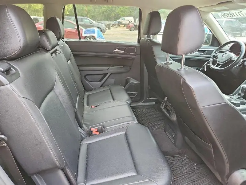 2018 VOLKSWAGEN ATLAS SE  