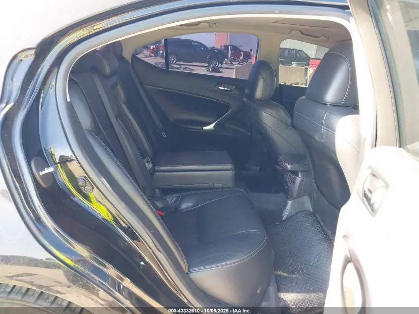2010 LEXUS IS 250  