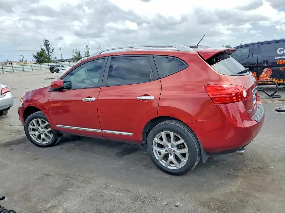 2011 NISSAN ROGUE S  