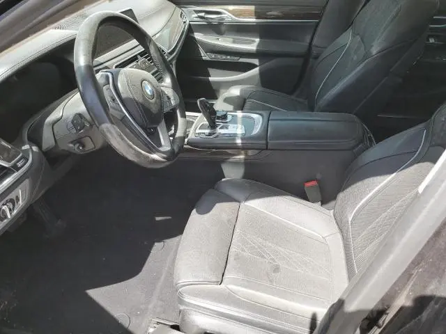 2020 BMW 750 XI  