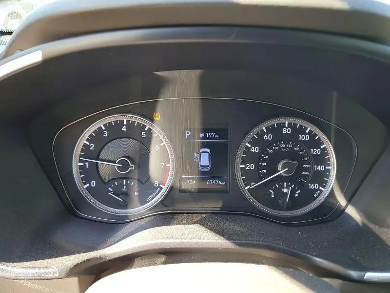 2019 HYUNDAI SANTA FE SE  