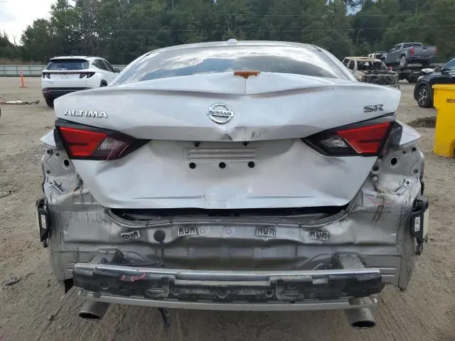 2021 NISSAN ALTIMA SR  