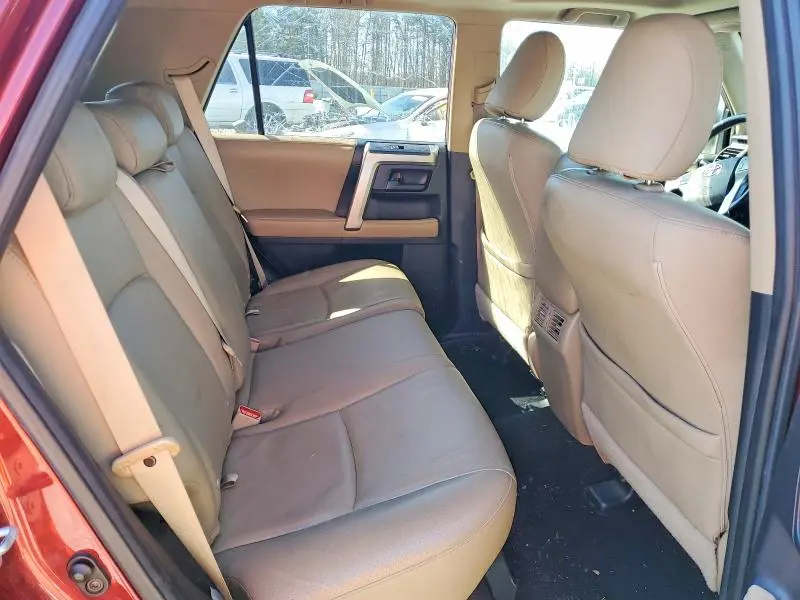 2010 TOYOTA 4RUNNER SR5  