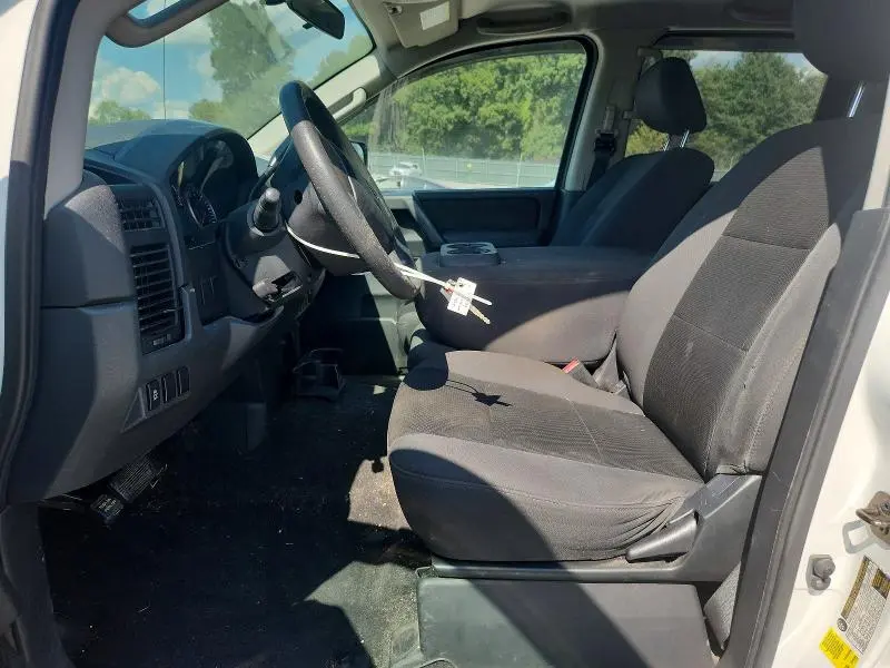 2014 NISSAN TITAN S  