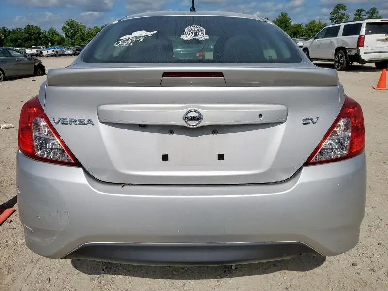 2019 NISSAN VERSA S  