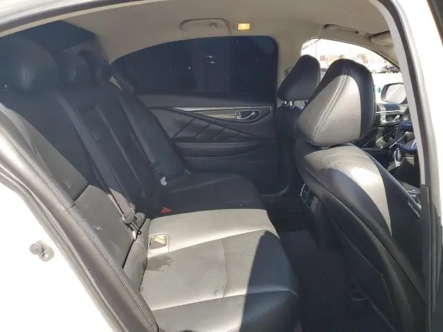 2018 INFINITI Q50 PURE  