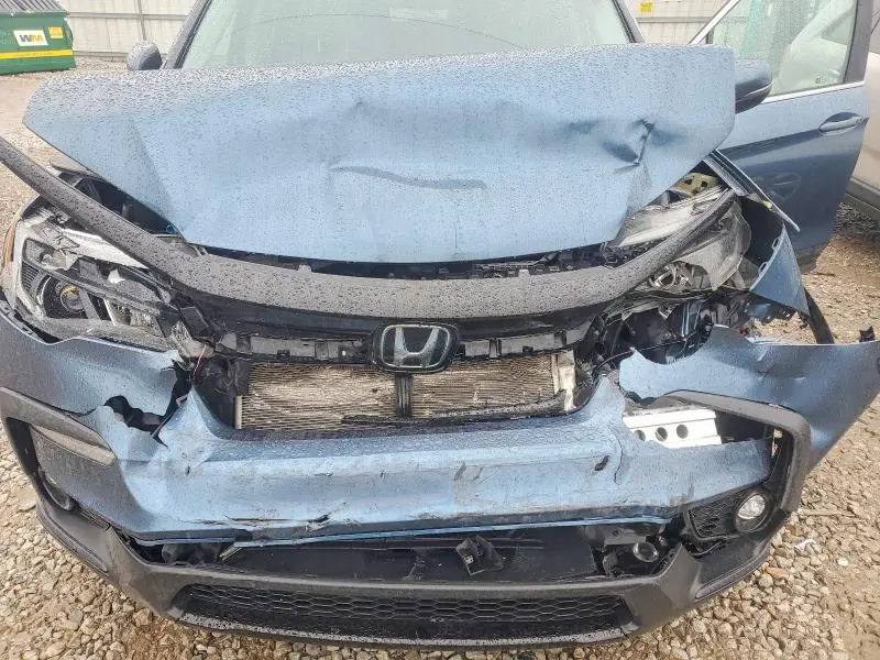 2021 HONDA PILOT SE  