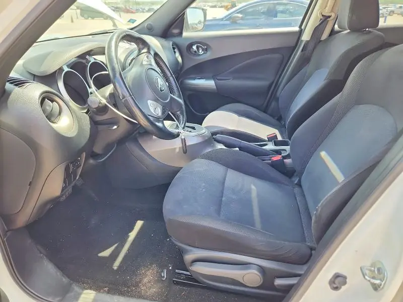 2016 NISSAN JUKE SV  