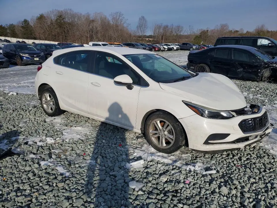 2018 CHEVROLET CRUZE LT  