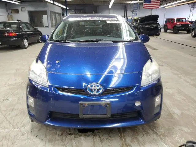 2011 TOYOTA PRIUS   