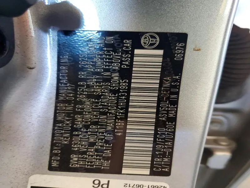 2017 TOYOTA CAMRY LE  