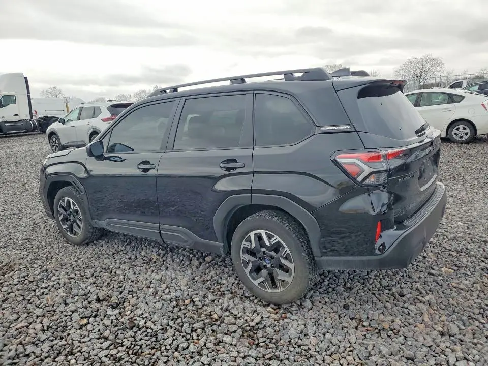 2025 SUBARU FORESTER PREMIUM  