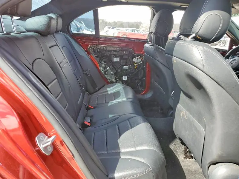 2016 MERCEDES-BENZ C 300  