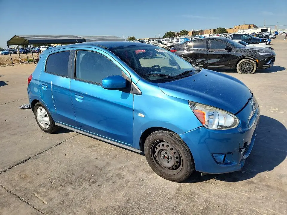 2015 MITSUBISHI MIRAGE DE  
