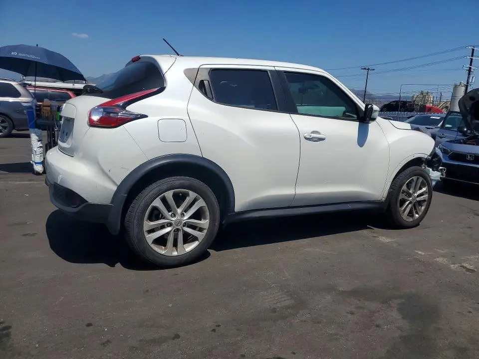 2015 NISSAN JUKE S  