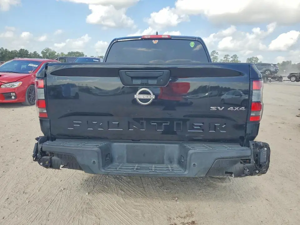 2022 NISSAN FRONTIER SV  