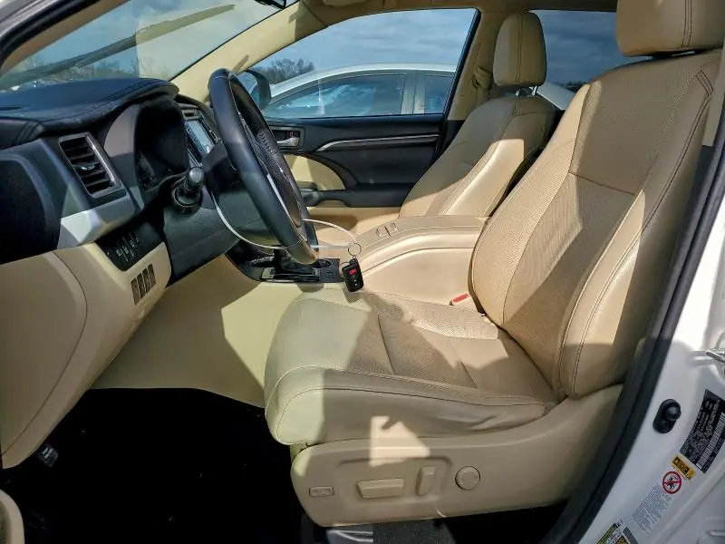 2015 TOYOTA HIGHLANDER LIMITED  