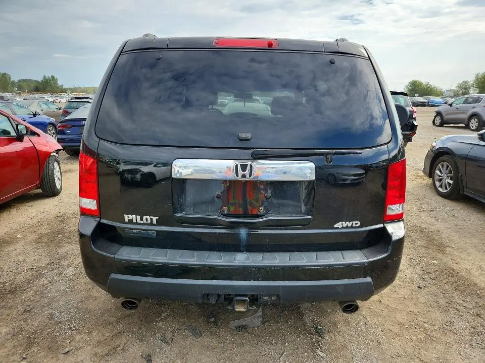 2011 HONDA PILOT EXL  
