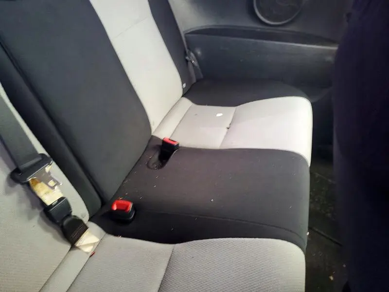 2013 TOYOTA YARIS 3-DOOR LE  