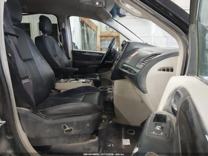 2012 CHRYSLER TOWN & COUNTRY TOURING