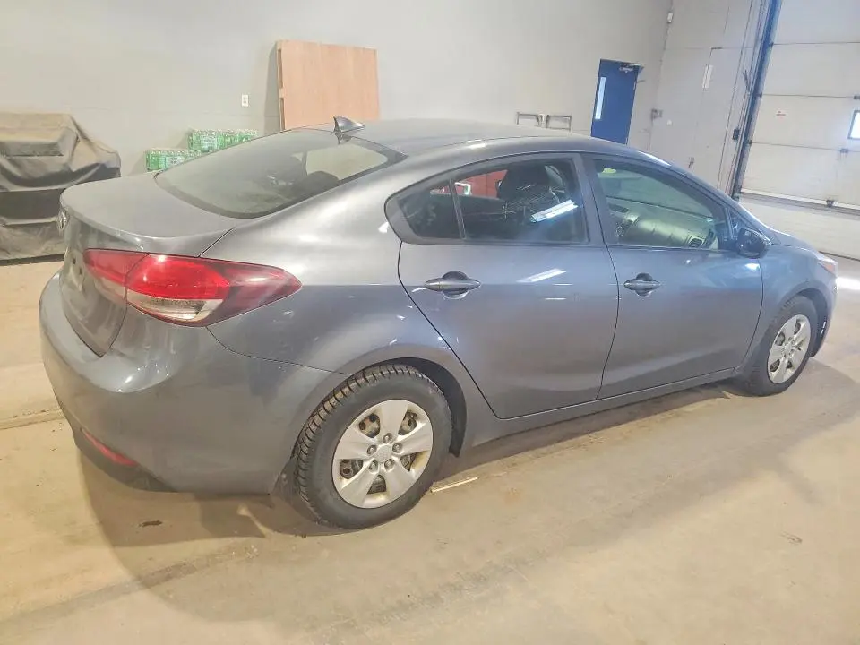 2018 KIA FORTE LX  