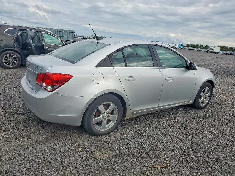 2011 CHEVROLET CRUZE LT  