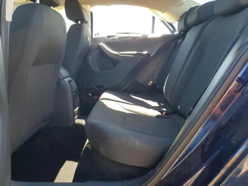 2014 VOLKSWAGEN JETTA BASE/S  