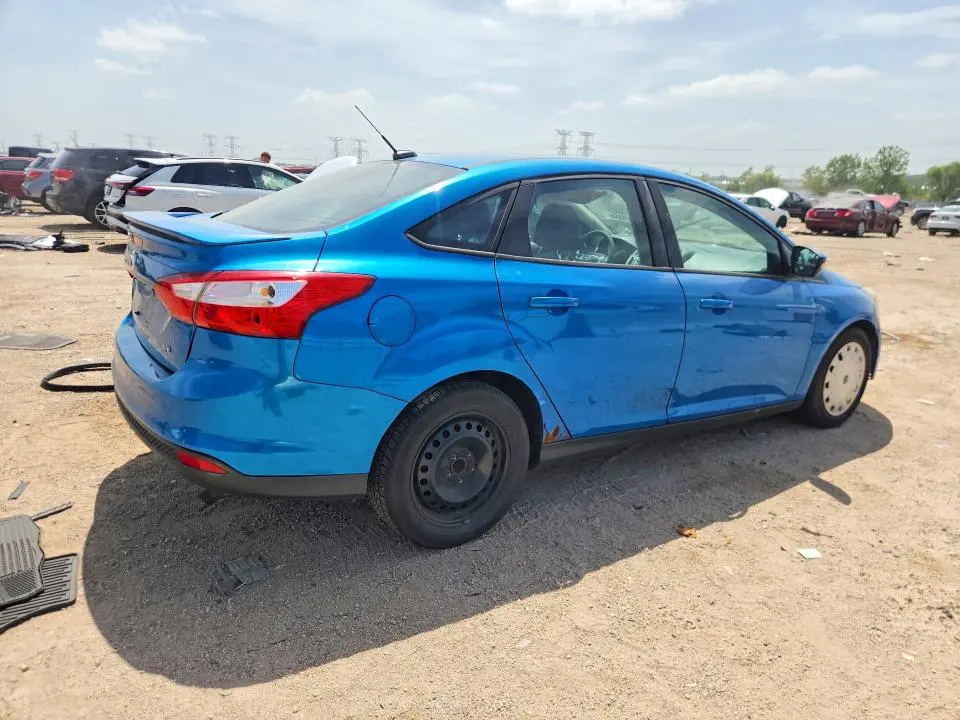 2012 FORD FOCUS SE  