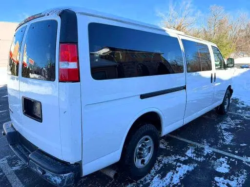 2021 CHEVROLET EXPRESS G3500 LT  