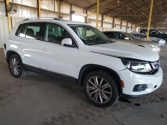 2013 VOLKSWAGEN TIGUAN S  