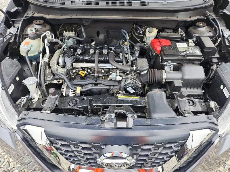 2018 NISSAN KICKS SR  