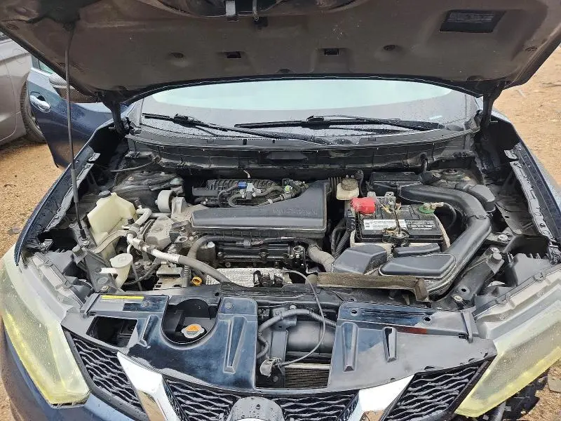 2015 NISSAN ROGUE SV  