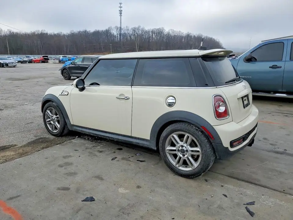 2012 MINI COOPER S  