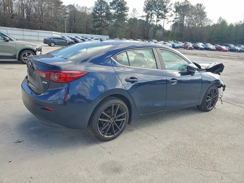 2017 MAZDA 3 TOURING  