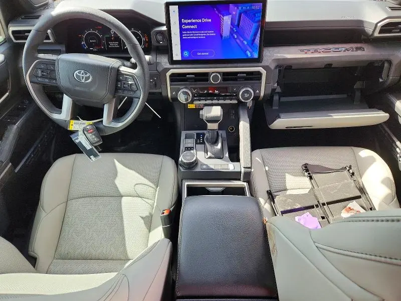 2025 TOYOTA TACOMA LIMITED  