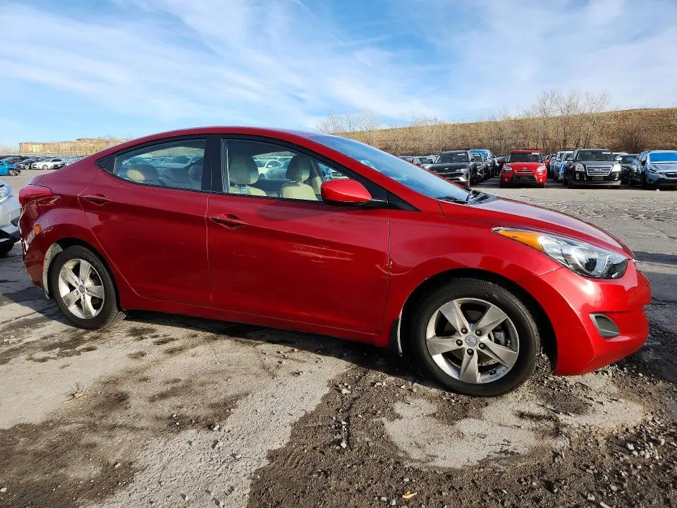 2013 HYUNDAI ELANTRA GLS  