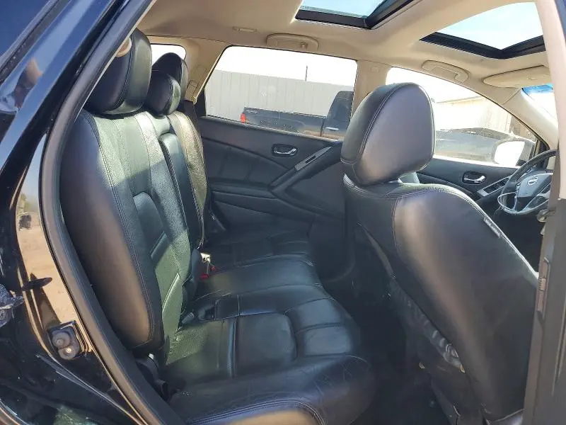 2011 NISSAN MURANO S  