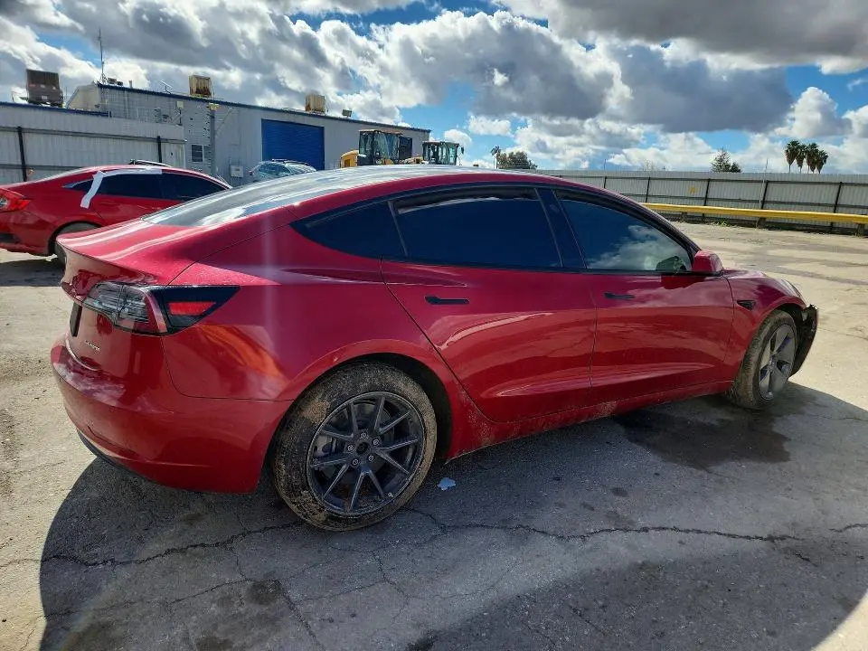 2022 TESLA MODEL 3   